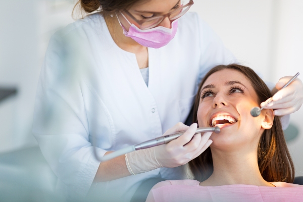 The Benefits Of Consulting A Cosmetic Dentist